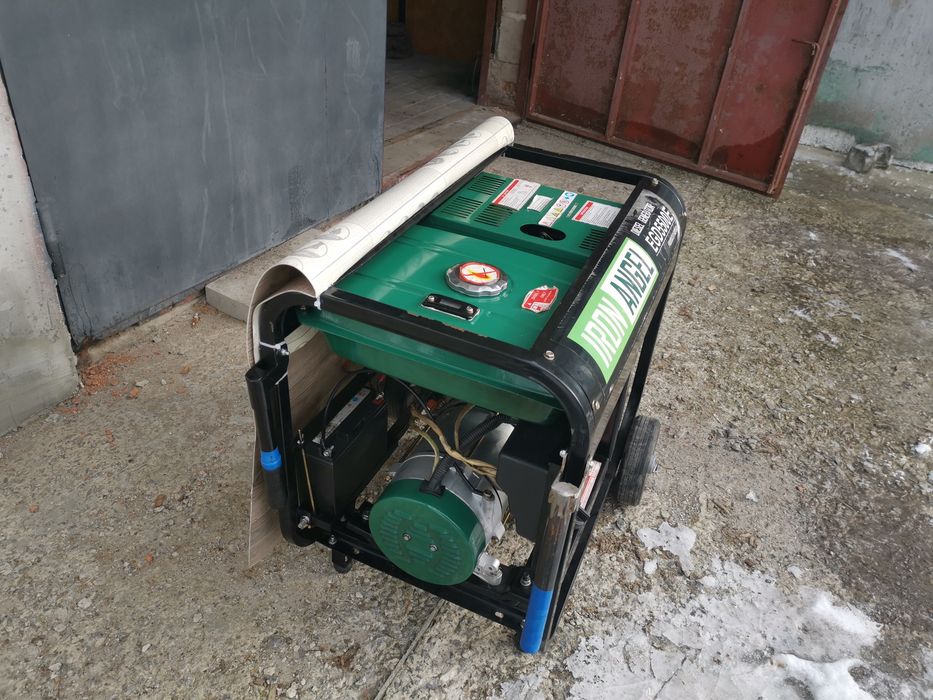 Дизельный однофазний генератор 5.5 кВт iron angel