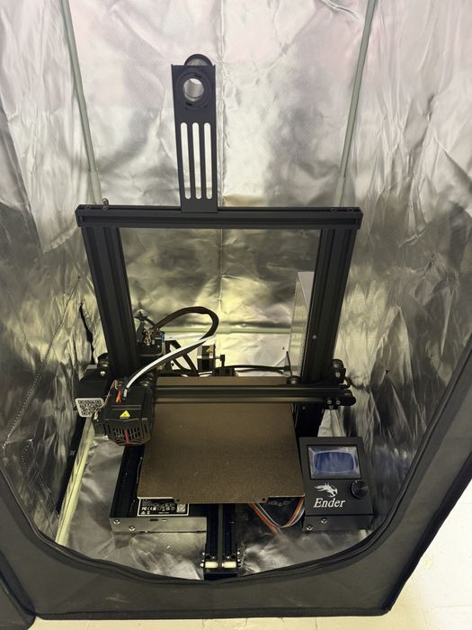 3D принтер Ender 3 Pro + 2 чохли + 2 магнітні ковртки
