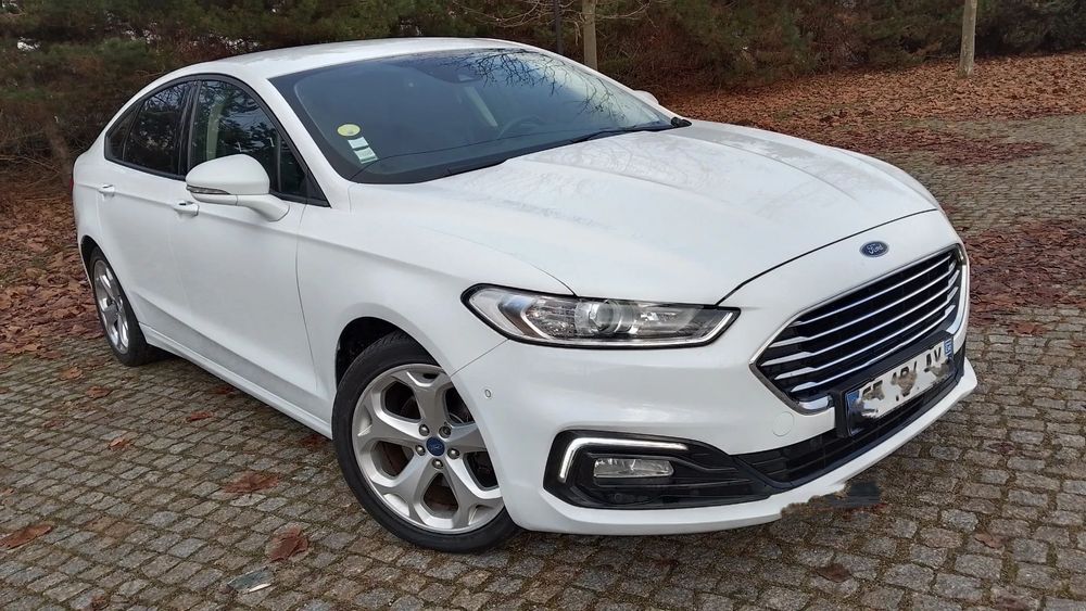 Ford Mondeo 2.0 TDCI titanium LED kamera Manual