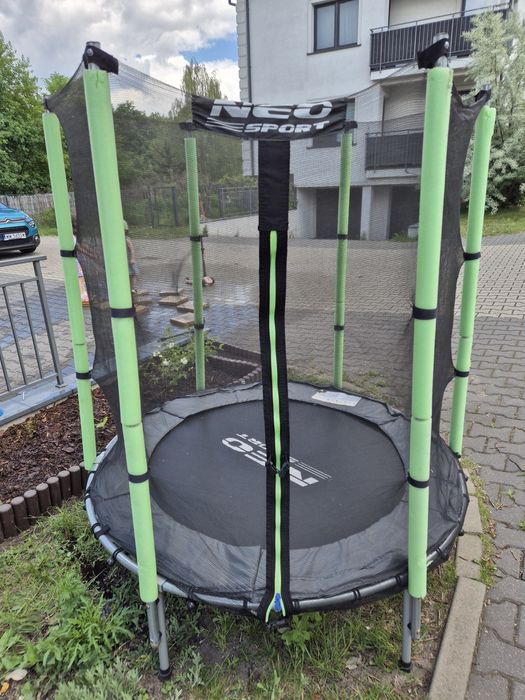 Trampolina ogrodowa dla dzieci 140cm 4,5ft NEOSPORT