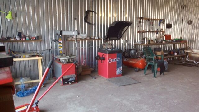 Шиномонтажне обладнання ПІД КЛЮЧ, станок шиномонтажний BRIGHT