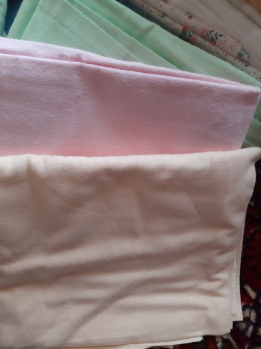 Пеленки.  Ковдри, коцики. Шапочки  бавовняні і байкові.