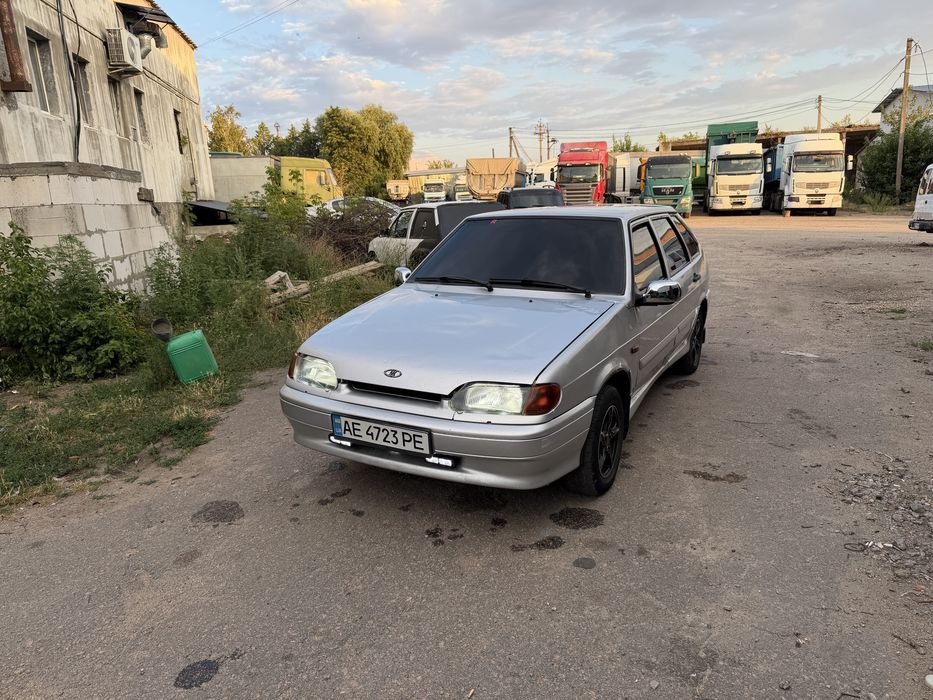 Продам ваз 2114 инжектор газ бензин