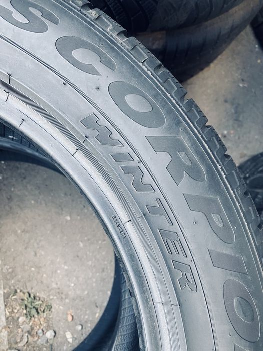 235 55 18 Pirelli Scorpion Winter 85% 2023 Шини Зима