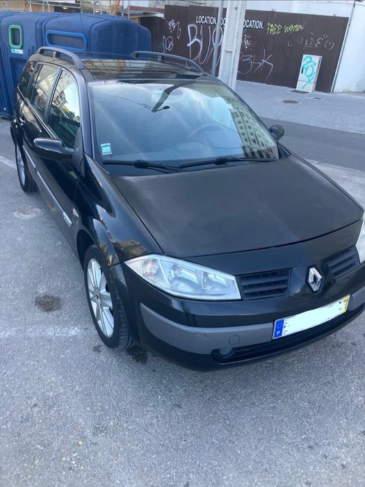 Renault Mégane Break, viatura espaçosa, confortável e muito económica, ideal para uso diário ou para família.