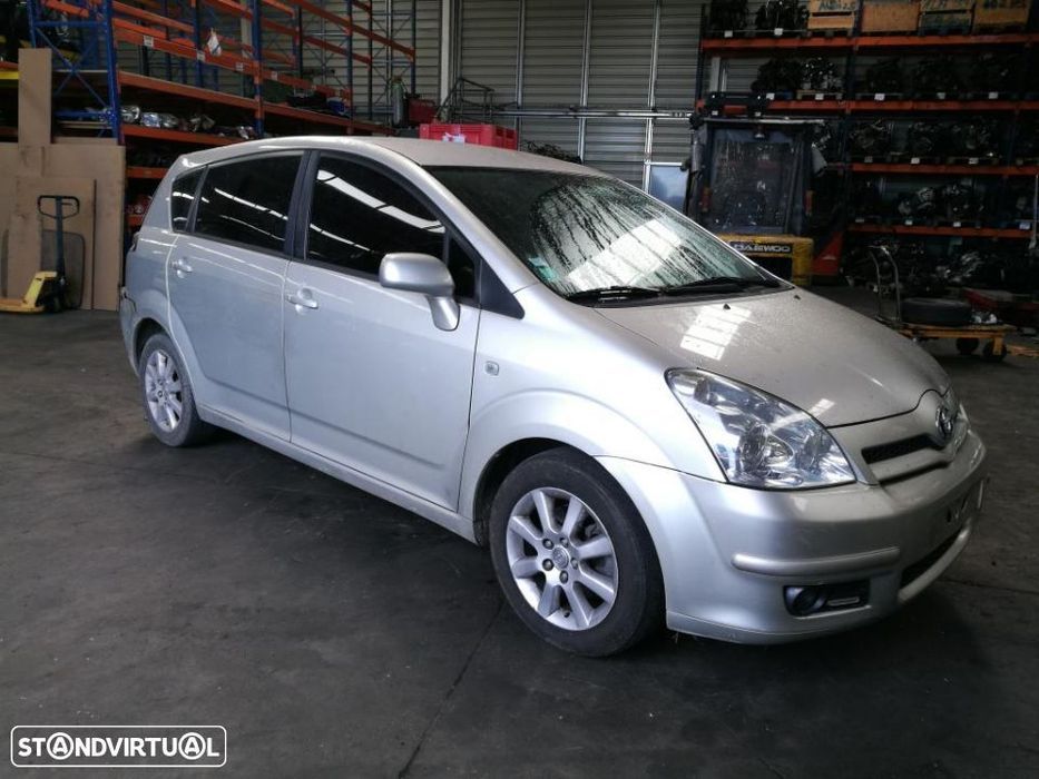 Toyota corolla verso 2.0 d4d de 2006 para peças