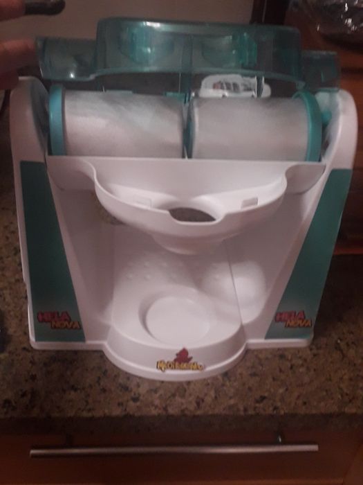 ice cream maker424128455409018883