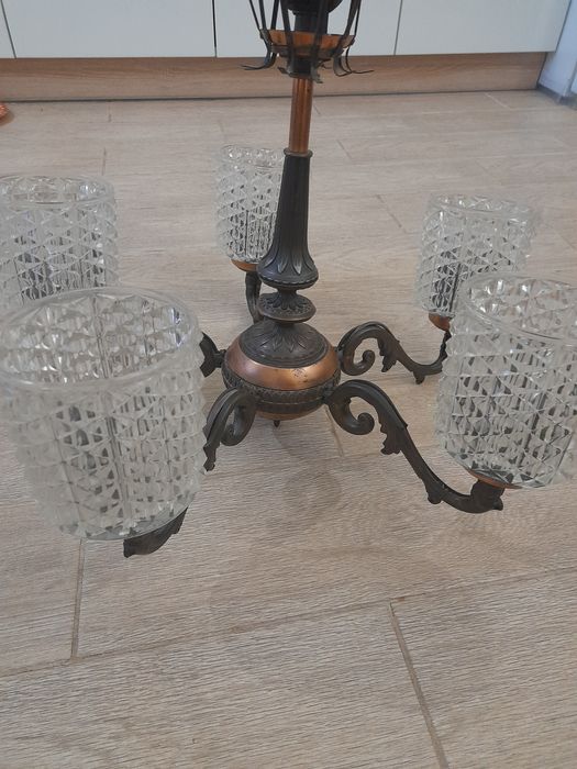 люстра класична  на 5 плафонів