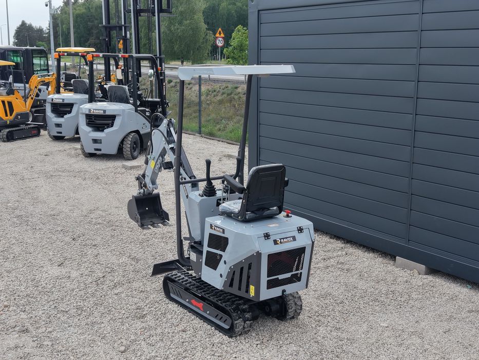RAVOX WK08 - mini koparka 800 kg