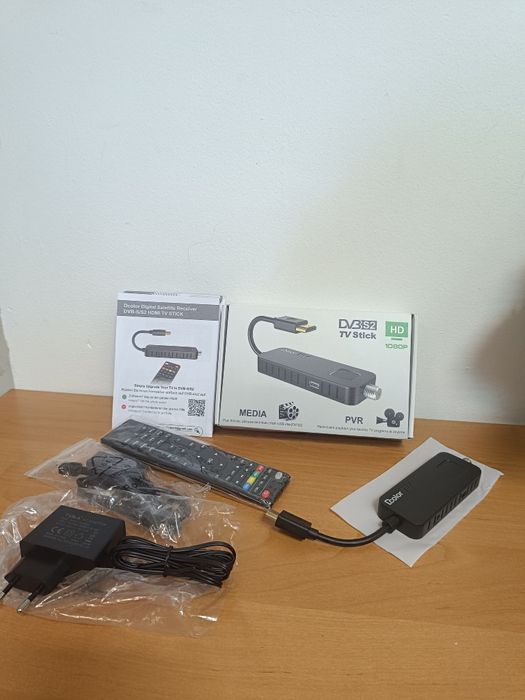 Dekoder tuner satelitarny DVB-S2 Dcolor FTA USB PVR MEDIA Hotbird Astr