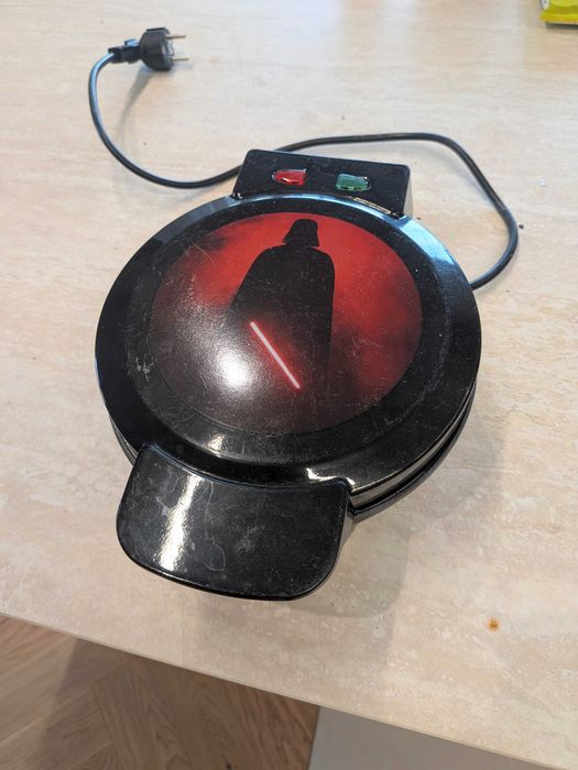 Mini Gofrownica Star Wars Darth Vader