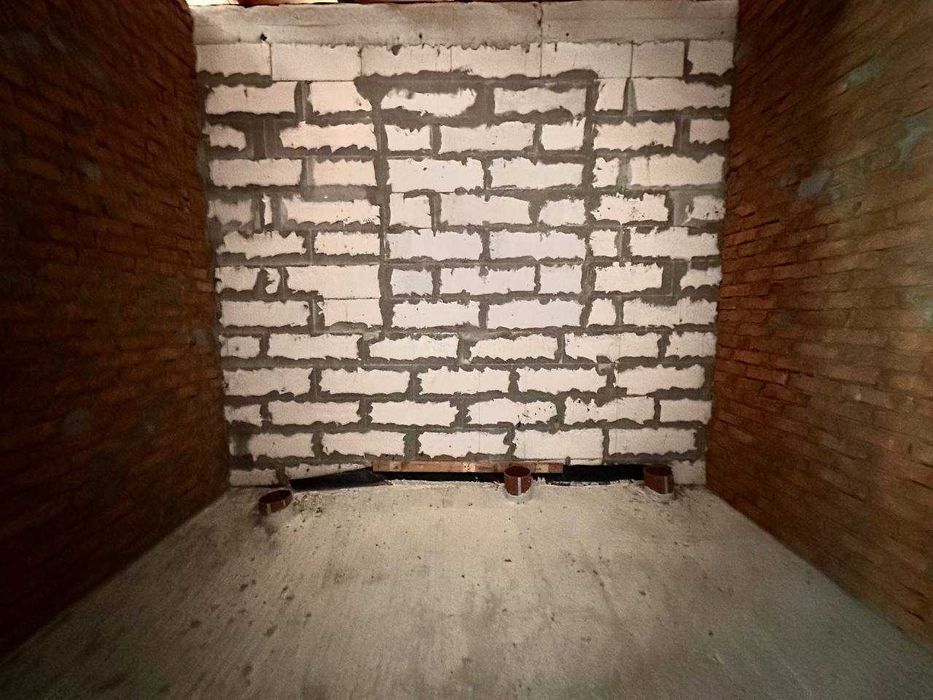 Продаж будинку в с.Шкарівка