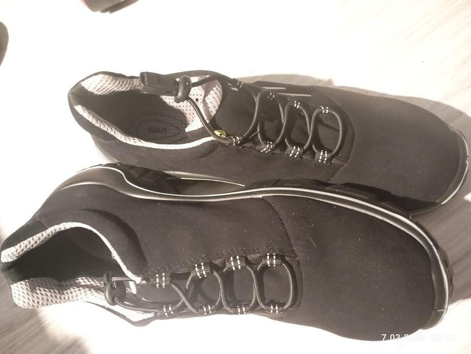 buty Uvex Motion Style  rozmiar 45 wkładka 30 cm nowe