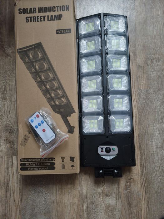Mocna Lampa Solarna Uliczna LED z Pilotem i Czujnikiem Ruchu W789A-6 - NOWA!