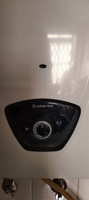 Esquentador Ariston gás botija