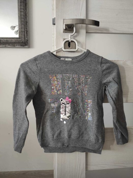 Sweterek dziewczęcy 110/116