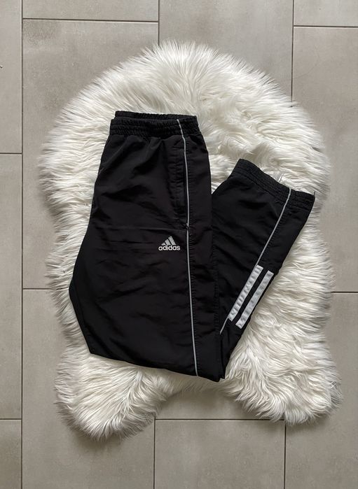 dresy z wysokim stanem adidas silownia szerokie logo