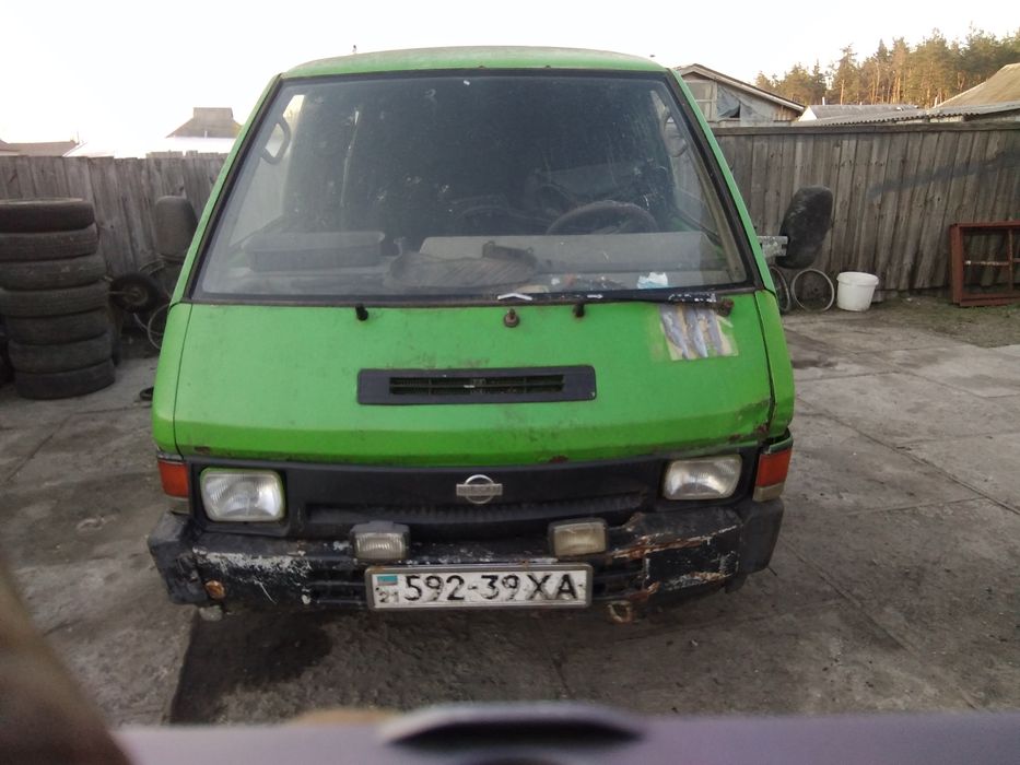 Продам Ніссан ванет