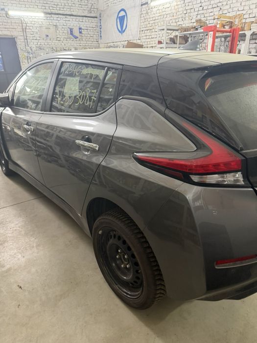 Nissan leaf 2023 62