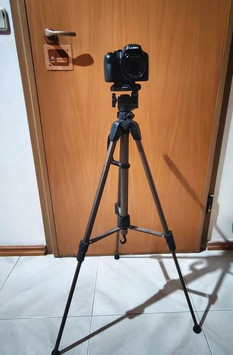 Máquina Fotográfica Panasonic Lumix DC-FZ82 + tripé Hama Star 61 + cartão Sandisk de 64GB

320 €

DC-FZ82 + tripé Hama Star 61 + cartão Sandisk de 64G