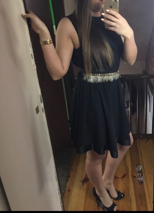 Sukienka czarna mini pióra Elisabetta Franchi Celyn B.