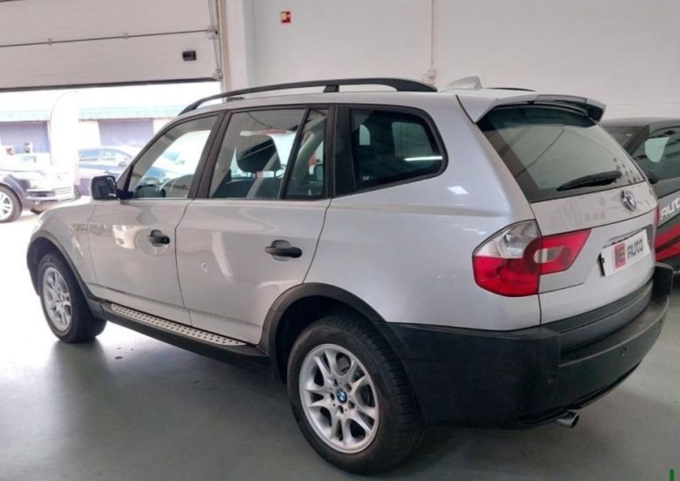 Jantes BMW com pneus 235/55 R17