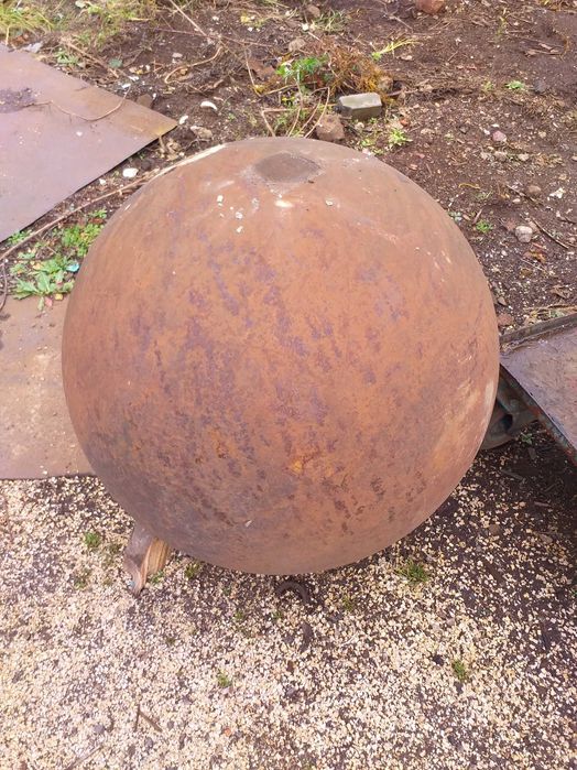 Kula stalowa fi 68 cm, 800 kg