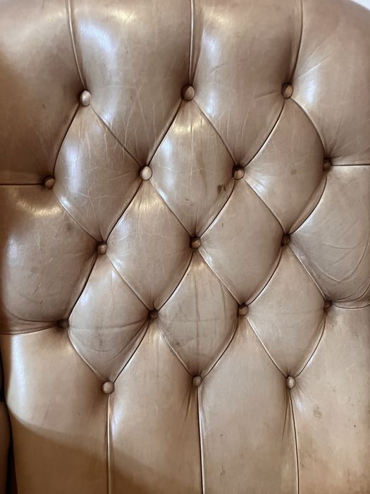 Sofa individual de couro