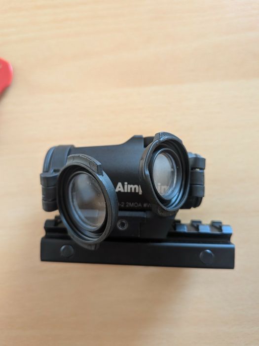 Aimpoint Micro T-2 – 2 MOA – Completa