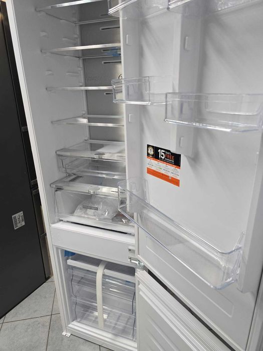 OUTLET nowa Lodówka do zabudowy 193,5 cm Whirlpool WHC20T352 gw 2 l U5