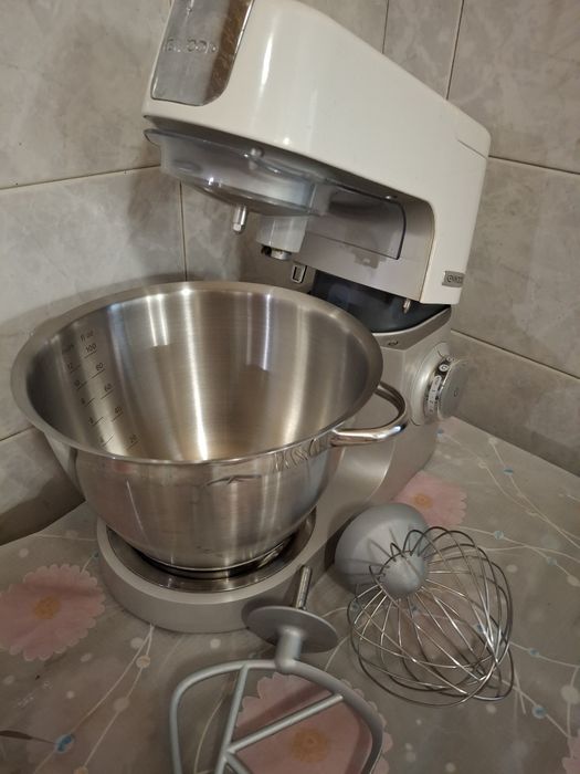 Кухонный комбайн Kenwood KVC 5000 T Chef Sense