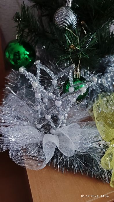 Корона заколка новорічна