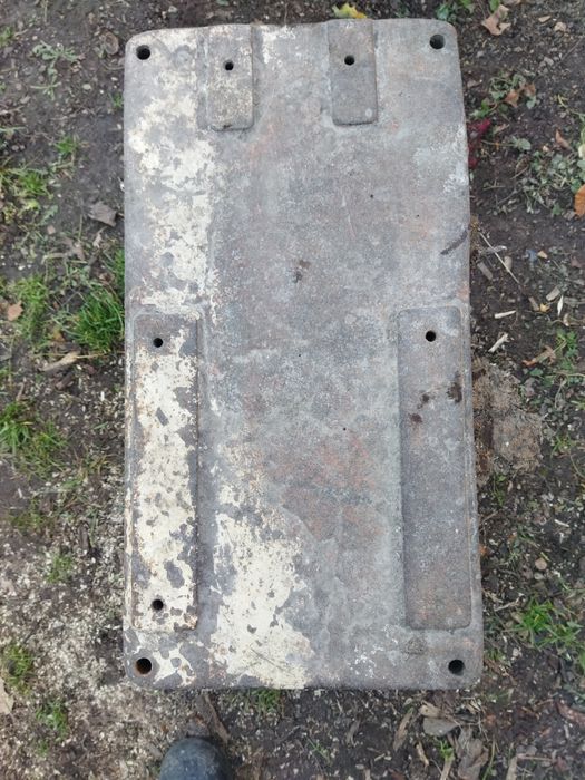 Плита металева ста́льна