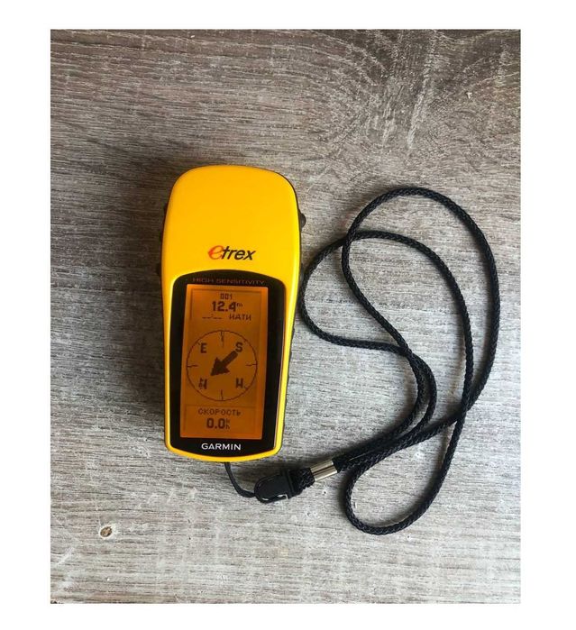 GPS навигатор Garmin eTrex H, отличное состояние , НА РУССКОМ