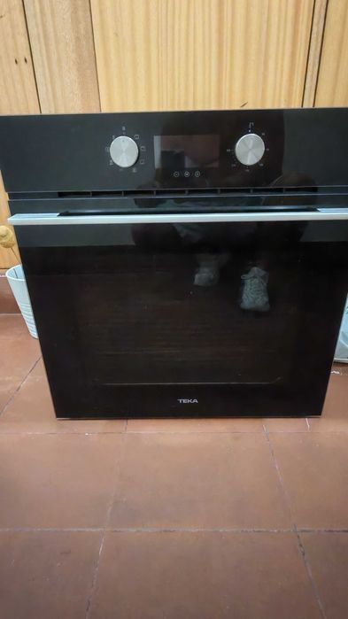 Forno elétrico com avaria,vendo à melhor oferta