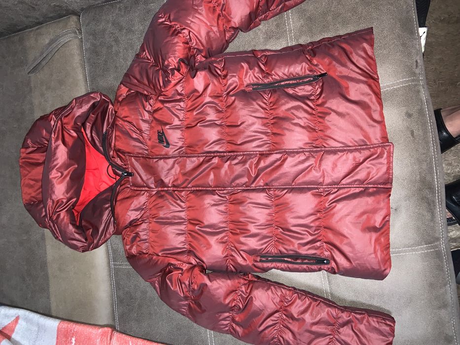 Nike пуховик Женский оригинал