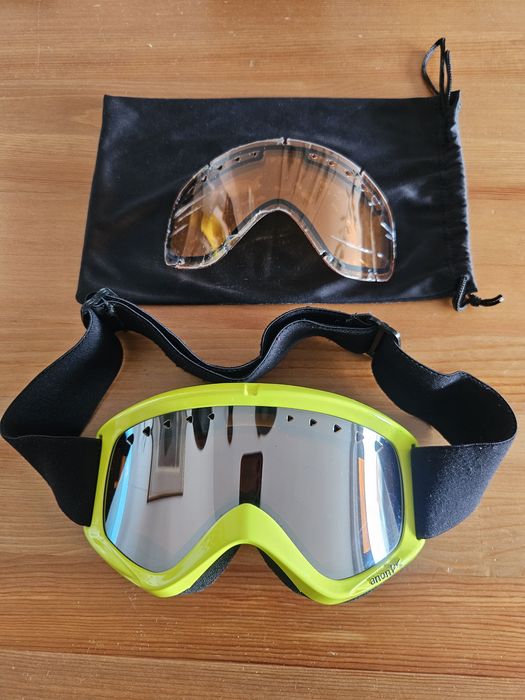 Gogle Anon na narty i snowboard