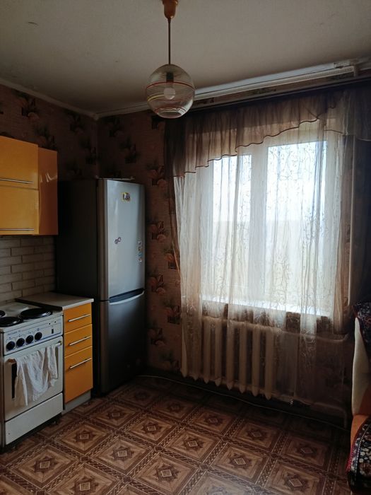 Продаётся просторная 1-комнатная квартира площадью 42,3 м².