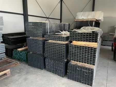 Ogrodzenie panelowe fi 4 , słupki, podmurówka, łączniki, obejmy