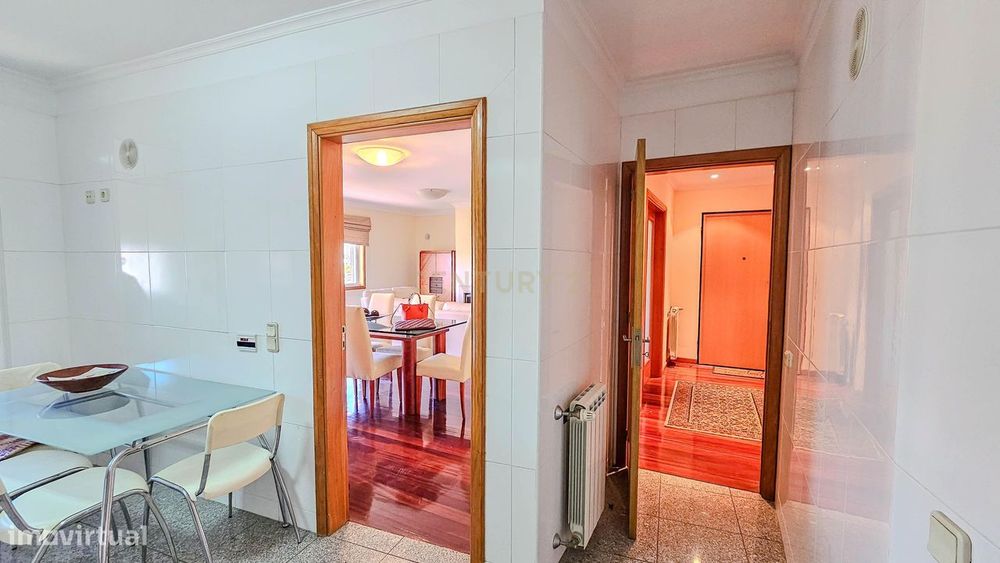Apartamento T2+1 em Alfena, junto ao Parque Vale do Leça com garagem e