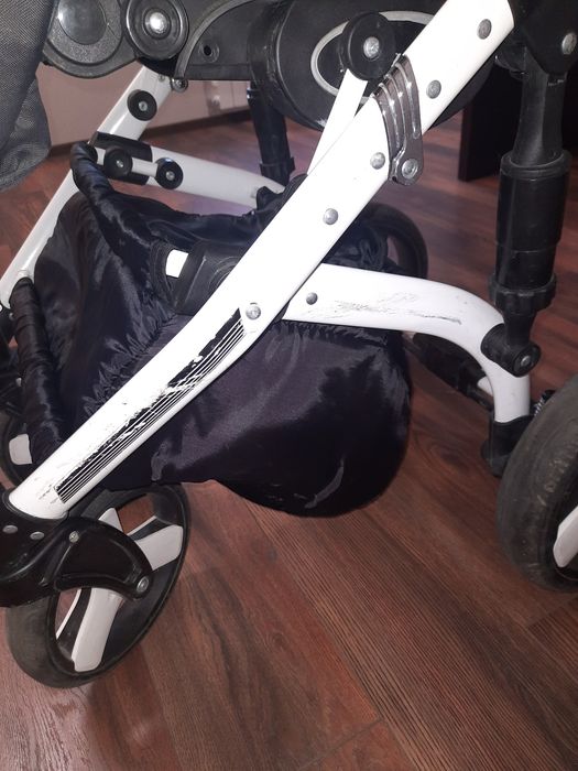 Продам коляску zarina sport