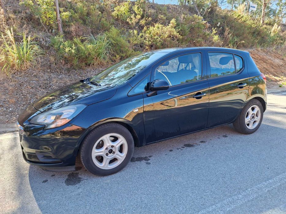 Carro Opel Corsa-E