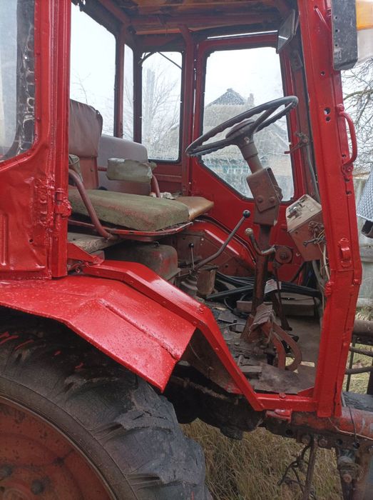 Трактор  ХТЗ Т-16 М