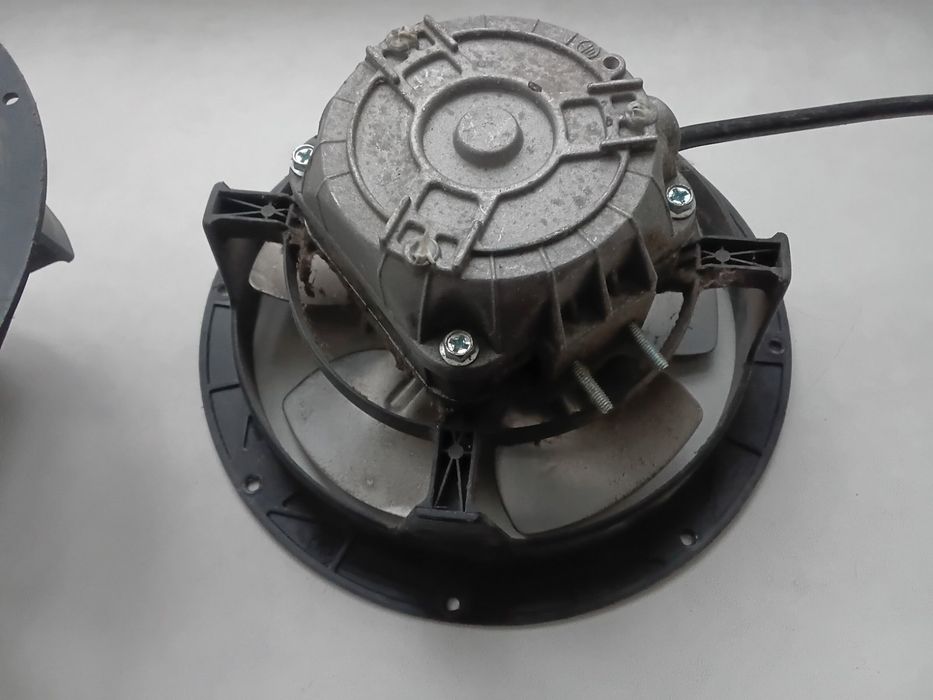 Вентилятор осевой канальный осевой вытяжка 220 В 1500 об/ мин 450 м³/ч