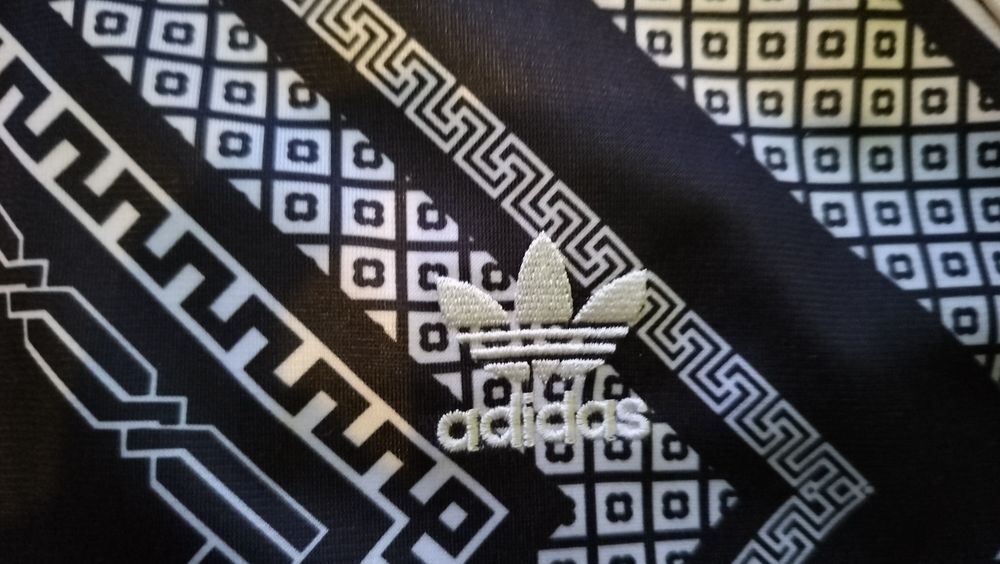 Oryginalny dres damski Adidas