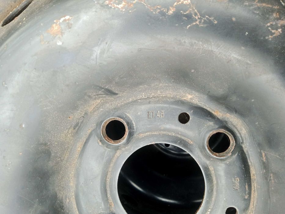 Резина Колесо в сборе с новой резиной R15 185/65