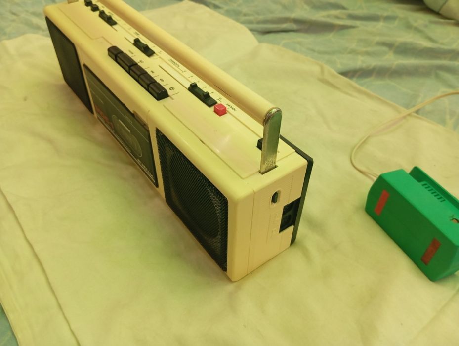 Магнитофон антикварный Весна 310С-1.