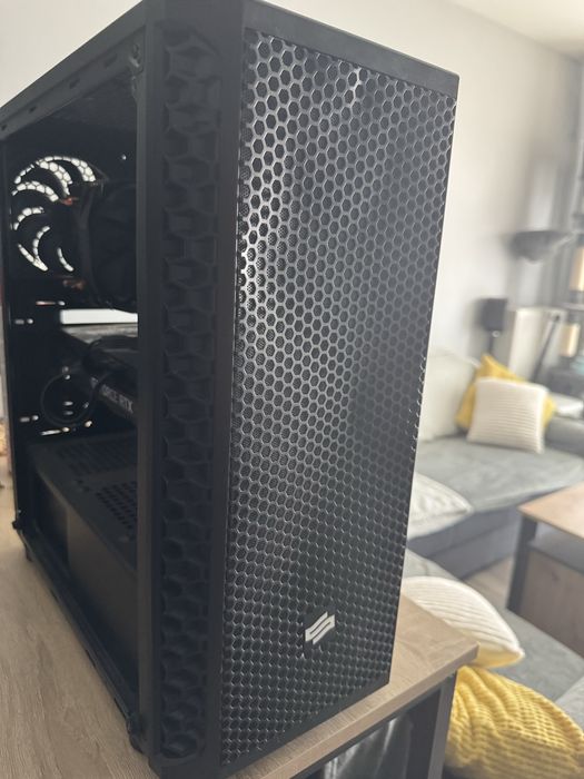 Komputer gamingowy RTX 3070 Phoenix / i5-10400F / 32 GB RAM
