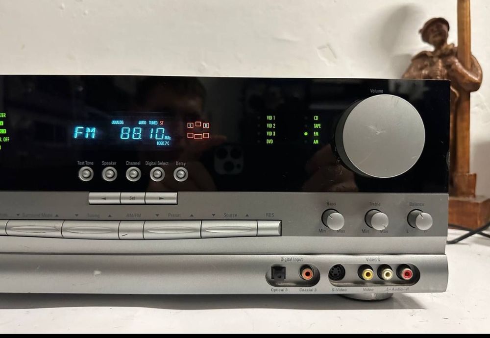 5.1 AVR Amplituner Harman Kardon AVR 2550