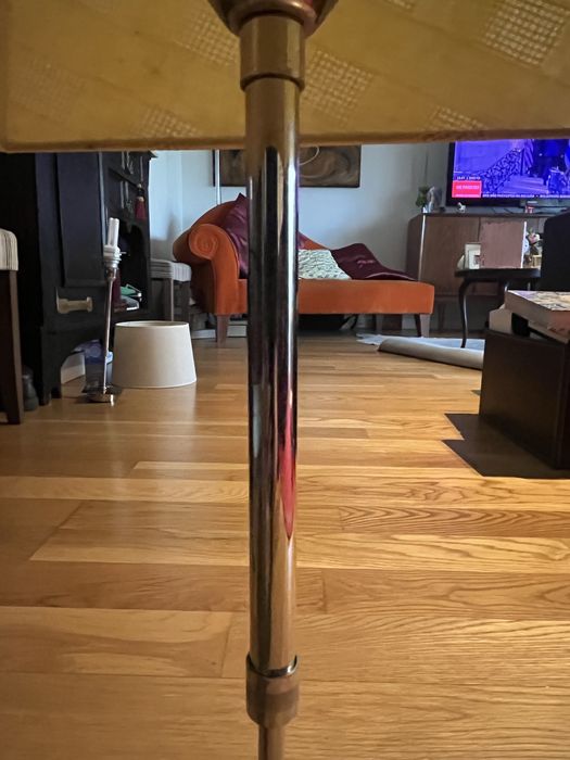 2 candeeiros extensíveis de mesa com abajures